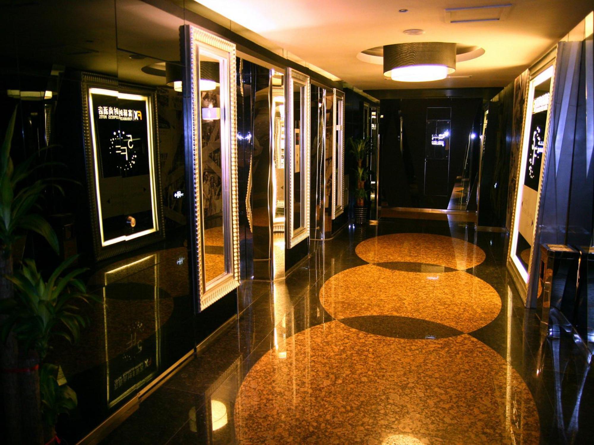 Fx Hotel Yansha Beijing Eksteriør billede